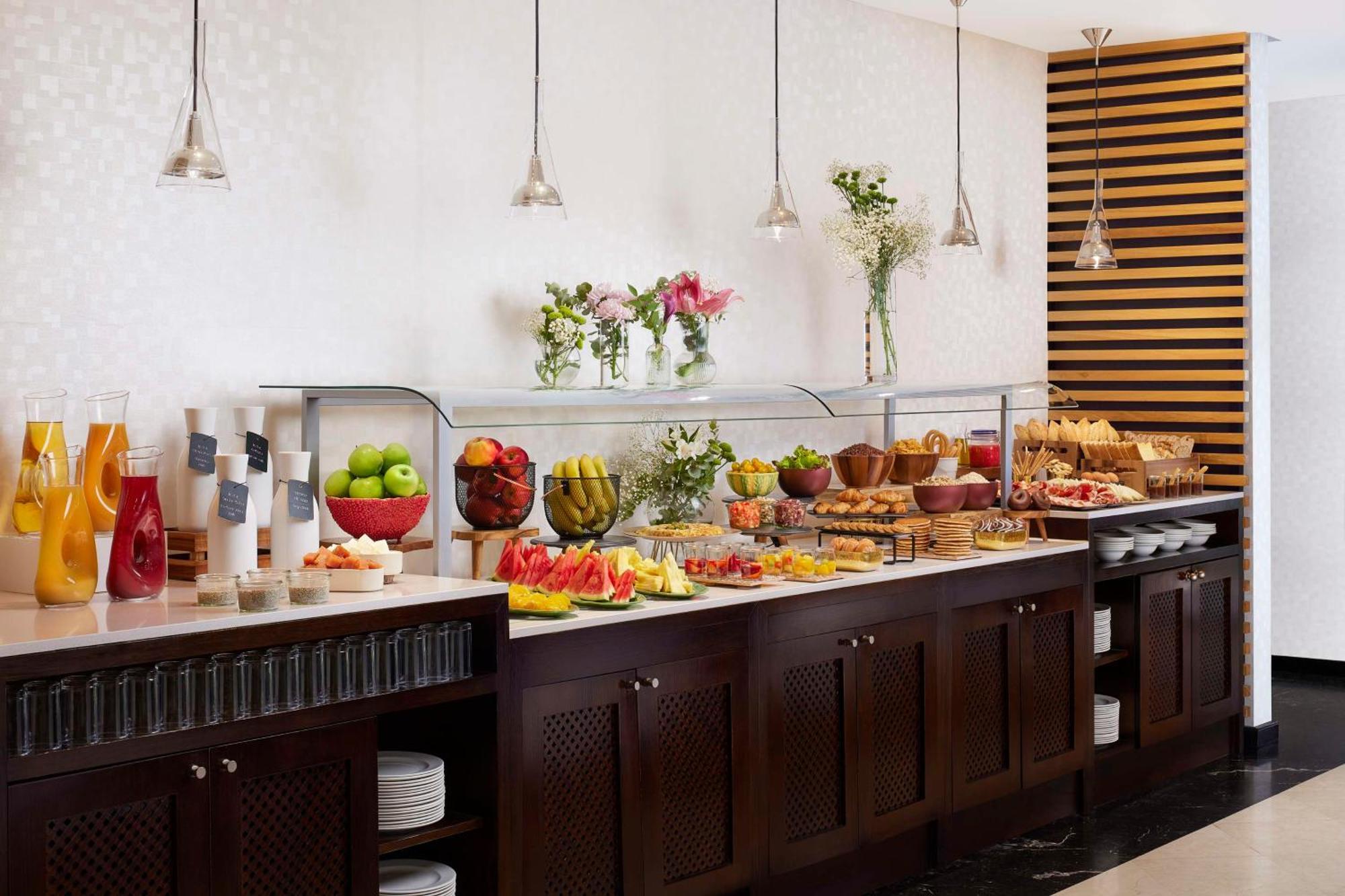 Nh Madrid Ribera Del Manzanares Hotel Bagian luar foto